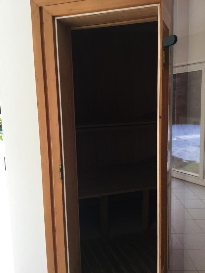 Justyna Villa Pardubice Buitenkant foto